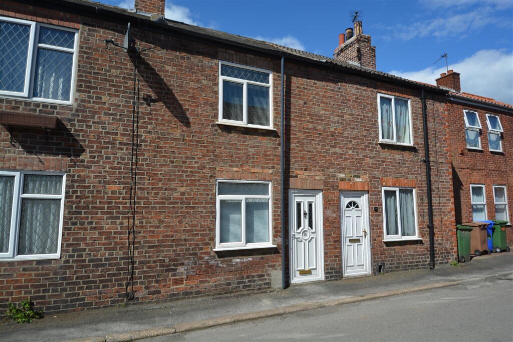 Main image of property: Common Piece, Swinefleet, Goole