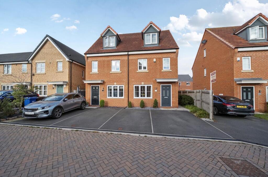 Main image of property: Grazier Close, Thorpe Willoughby, Selby