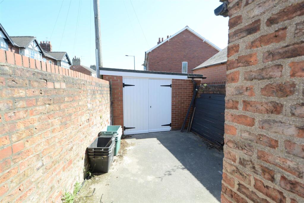 Main image of property: Hawthorn Grove, York