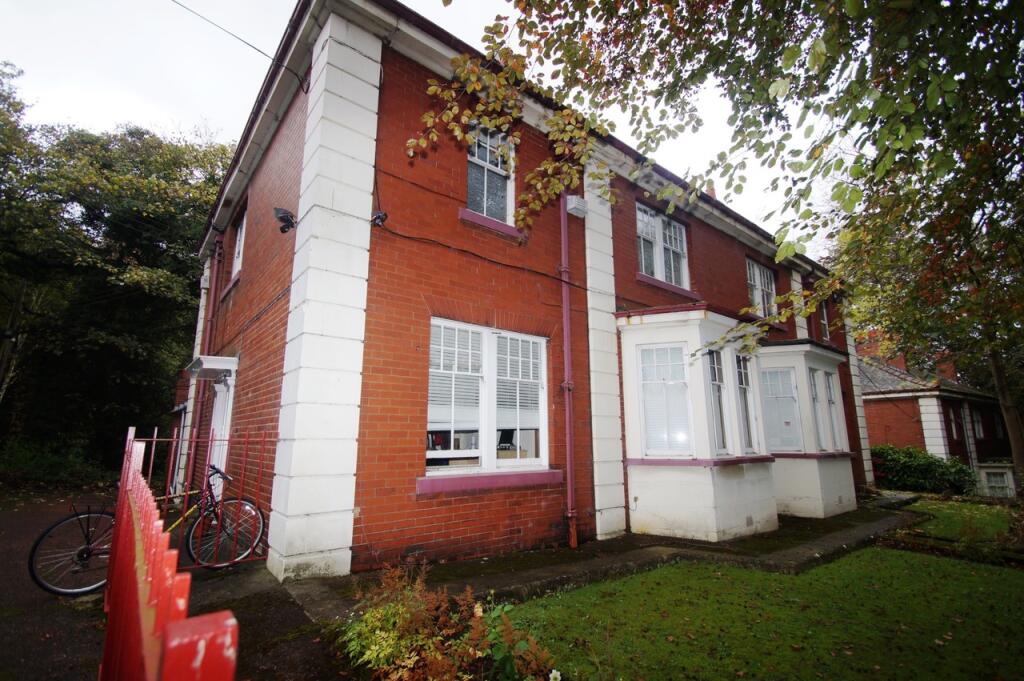 Main image of property: Redhill Villas, Durham City, DH1 4BA