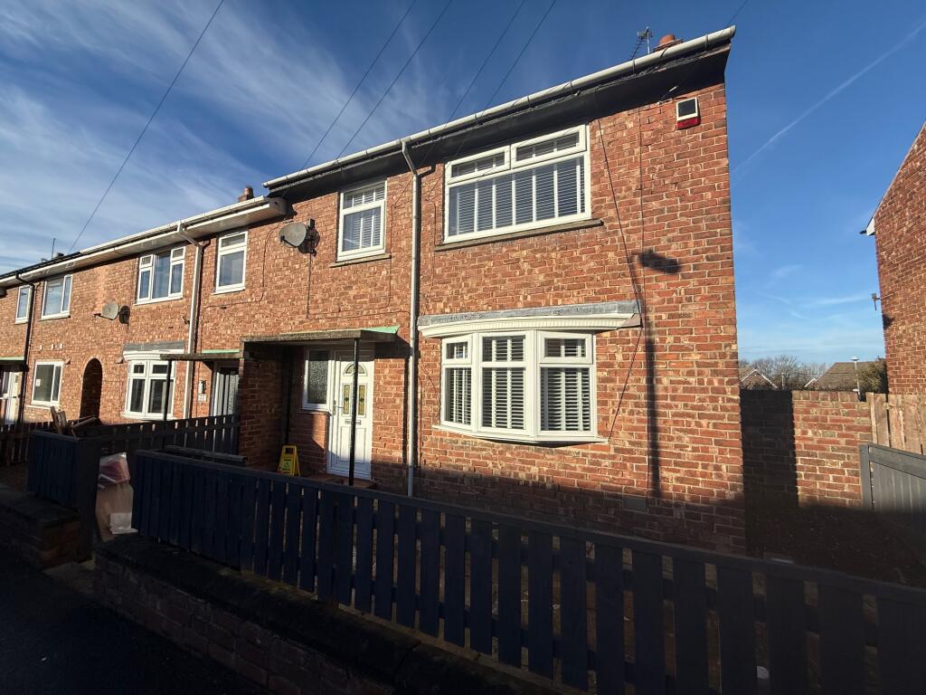 Main image of property: Bradford Crescent, Gilesgate, Durham, DH1 1ER