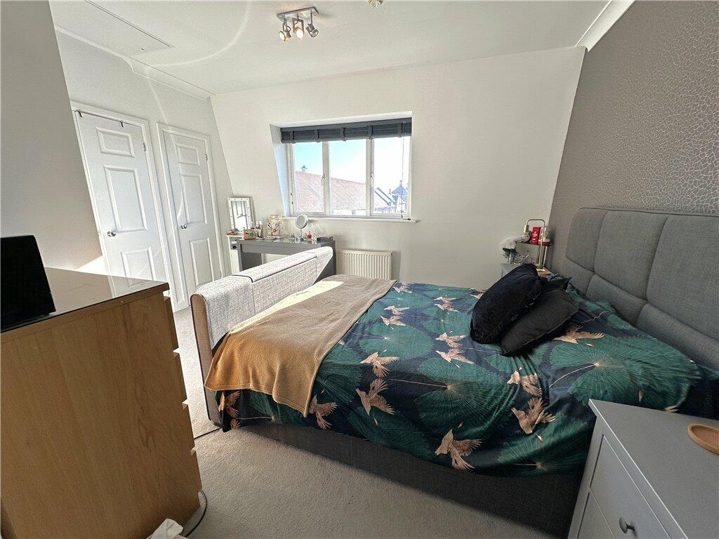 Additional property image - The Piazza, Sovereign Harbour, Eastbourne