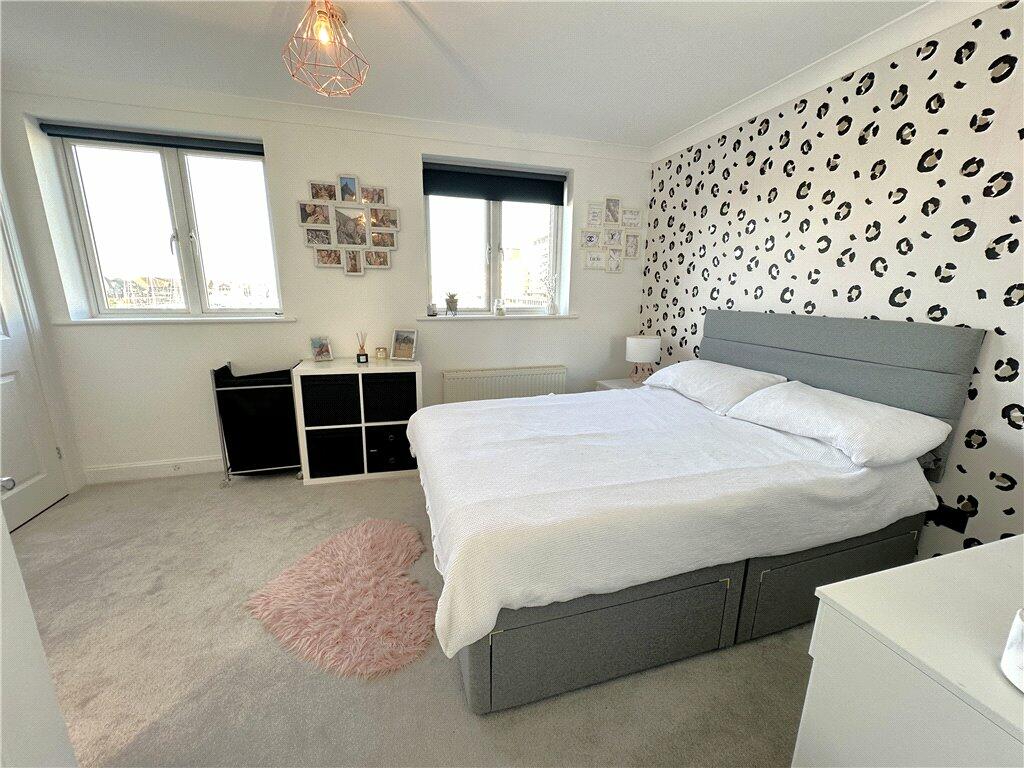 Additional property image - The Piazza, Sovereign Harbour, Eastbourne