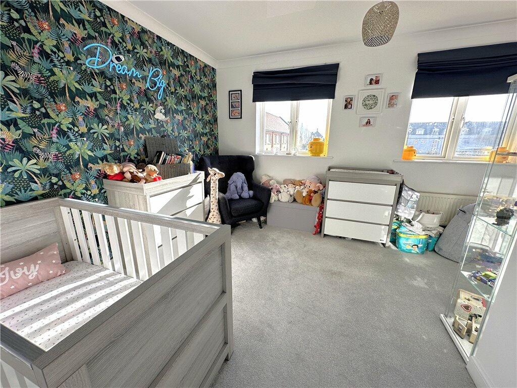 Additional property image - The Piazza, Sovereign Harbour, Eastbourne