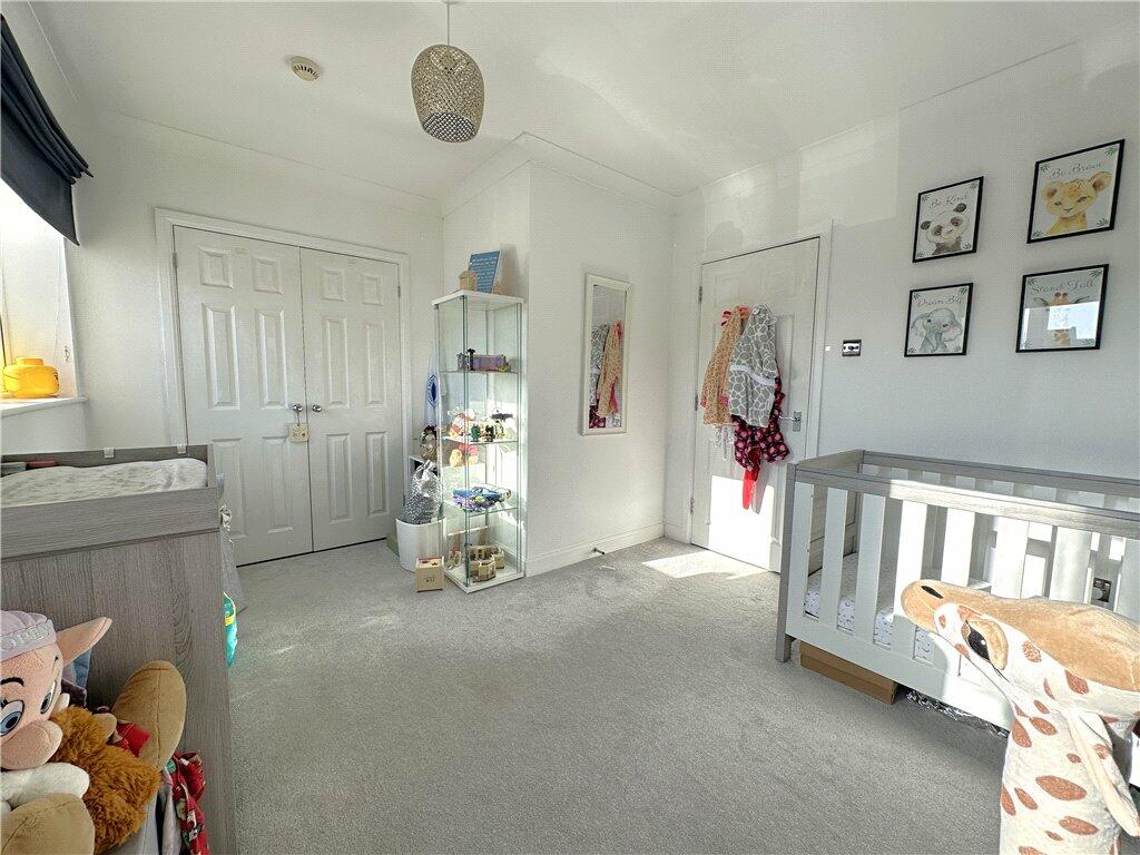 Additional property image - The Piazza, Sovereign Harbour, Eastbourne