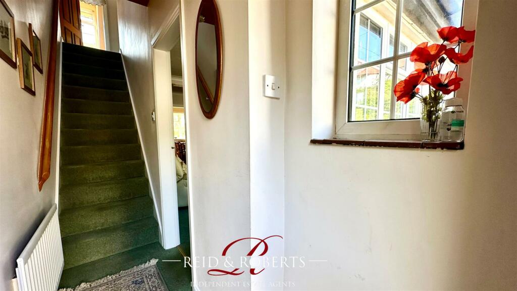 4 bedroom cottage for sale in Llanasa Road, Gronant, Prestatyn, LL19