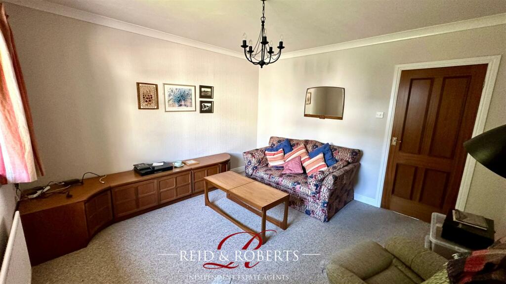 4 bedroom cottage for sale in Llanasa Road, Gronant, Prestatyn, LL19