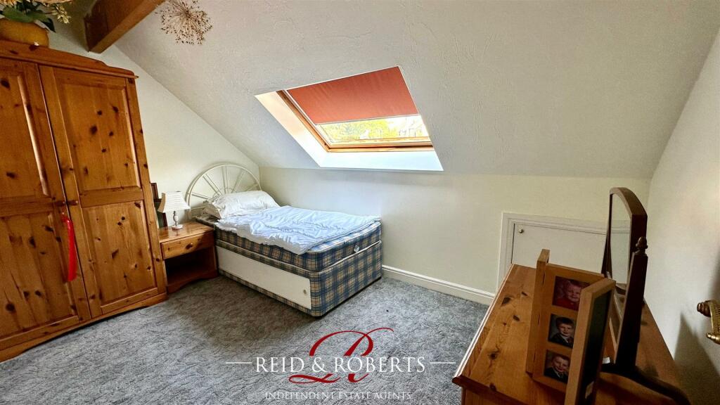 4 bedroom cottage for sale in Llanasa Road, Gronant, Prestatyn, LL19