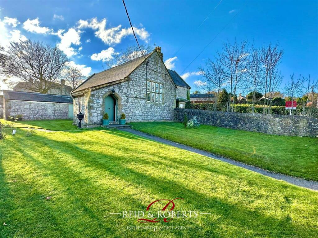 Main image of property: Gorsedd