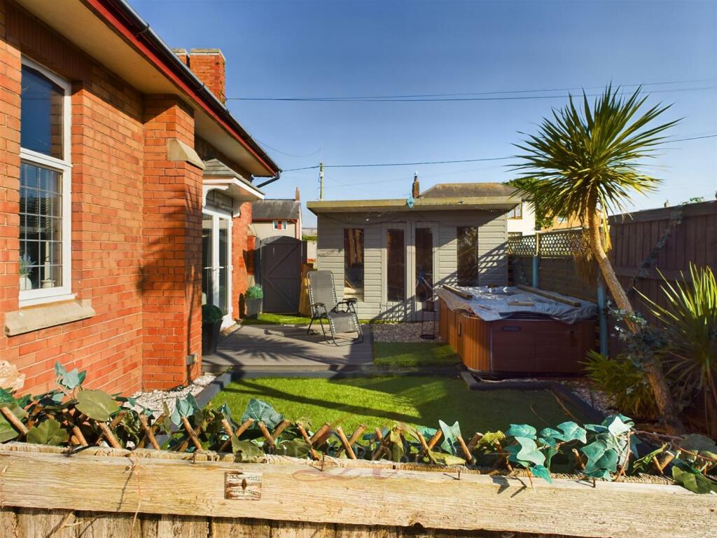 Additional property image - Rhewl Fawr Road, Pen-Y-Ffordd