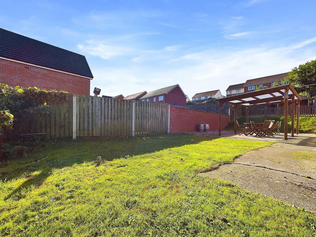 Additional property image - Bagilt Road, Greenfield, Holywell