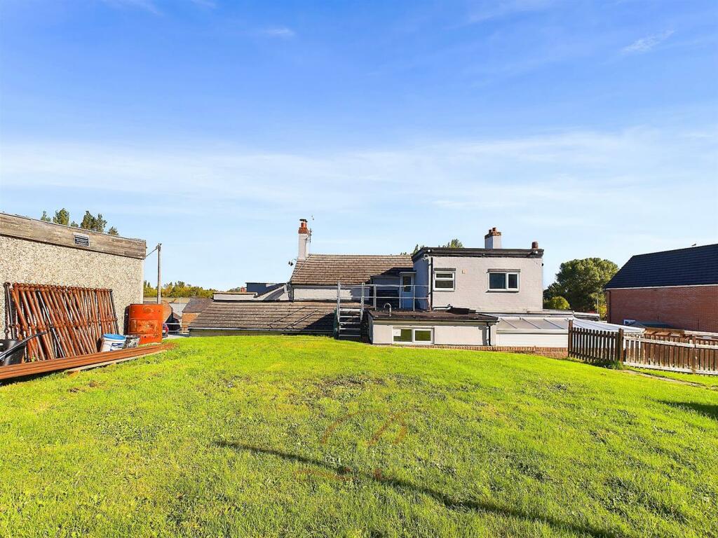 Additional property image - Bagilt Road, Greenfield, Holywell