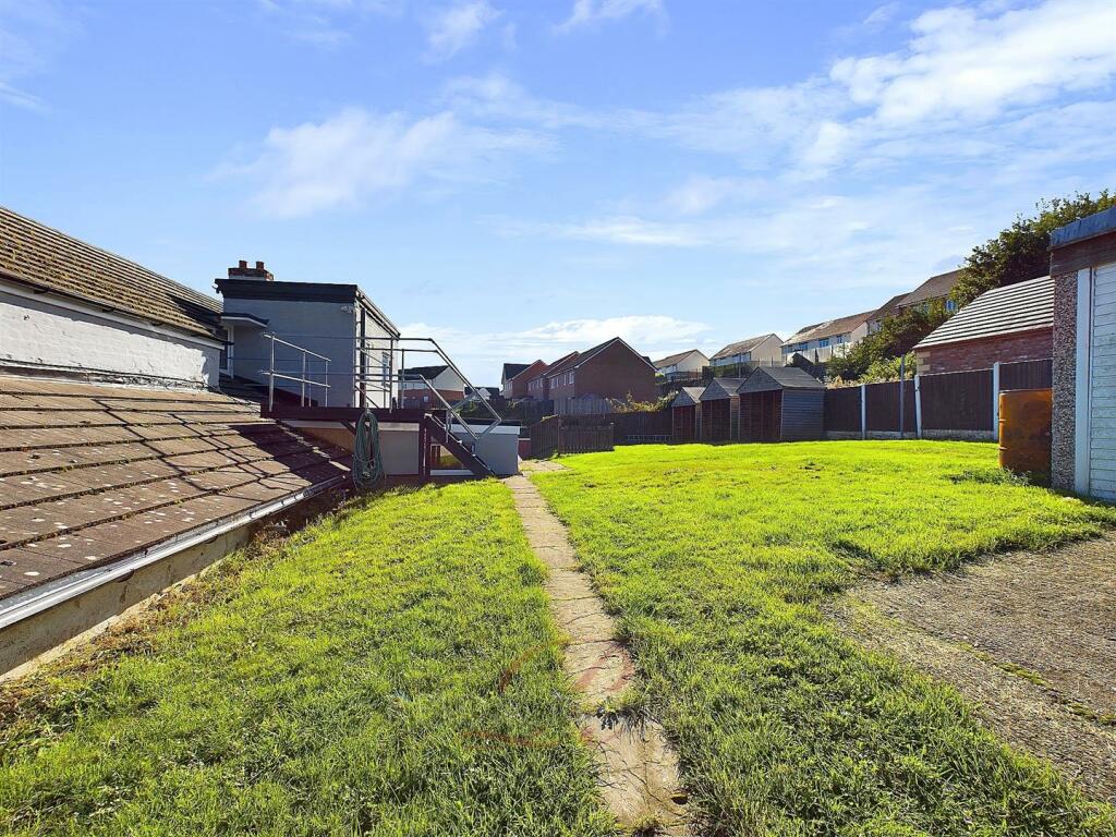 Additional property image - Bagilt Road, Greenfield, Holywell