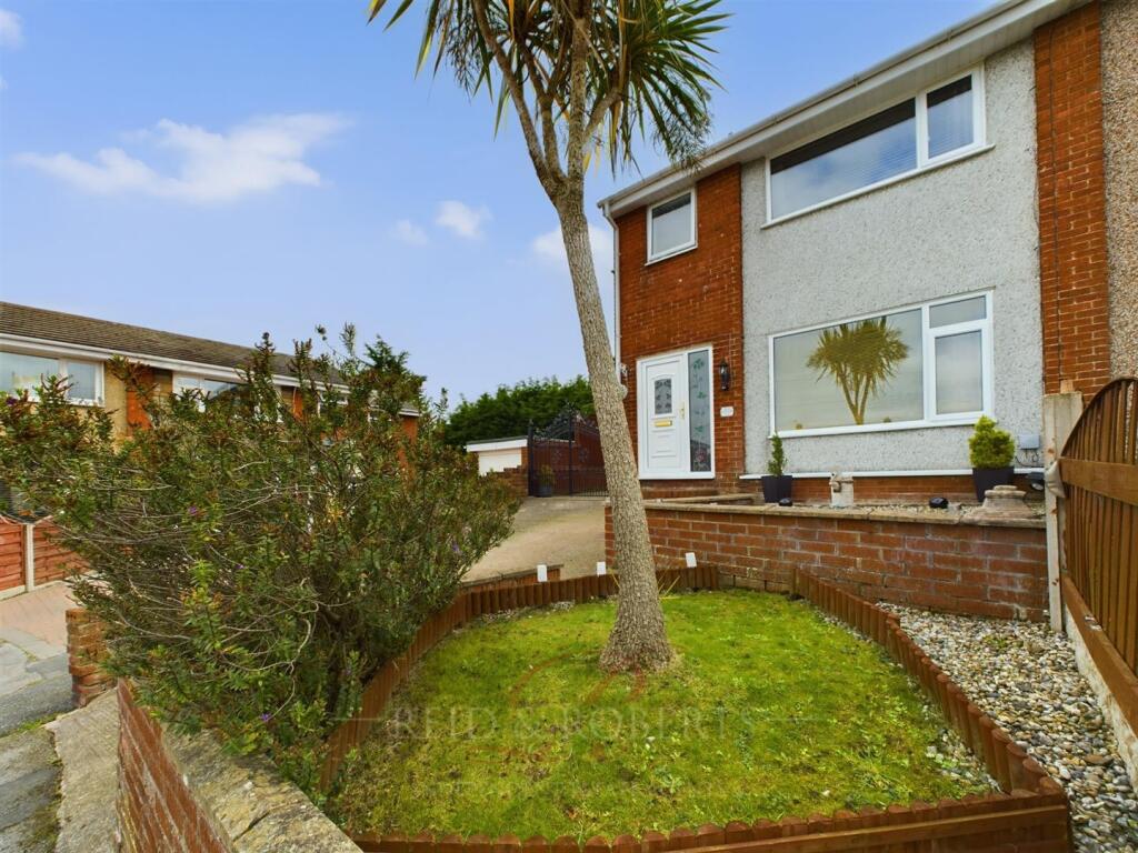 Additional property image - Rhoslan, Pen Y Maes, Holywell