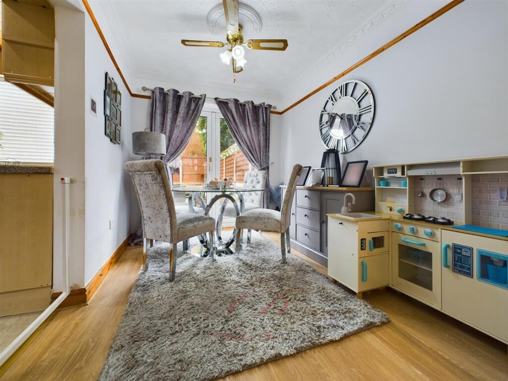 Additional property image - Rhoslan, Pen Y Maes, Holywell