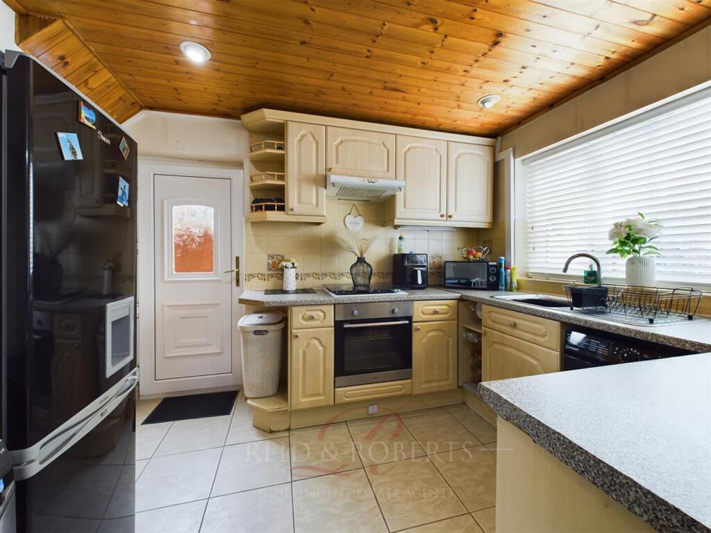 Additional property image - Rhoslan, Pen Y Maes, Holywell