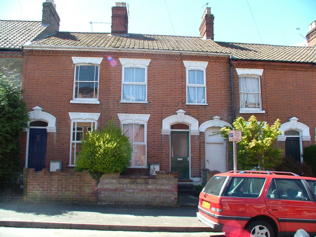 3 bedroom terraced house for rent in Bury Street,Norwich,NR2