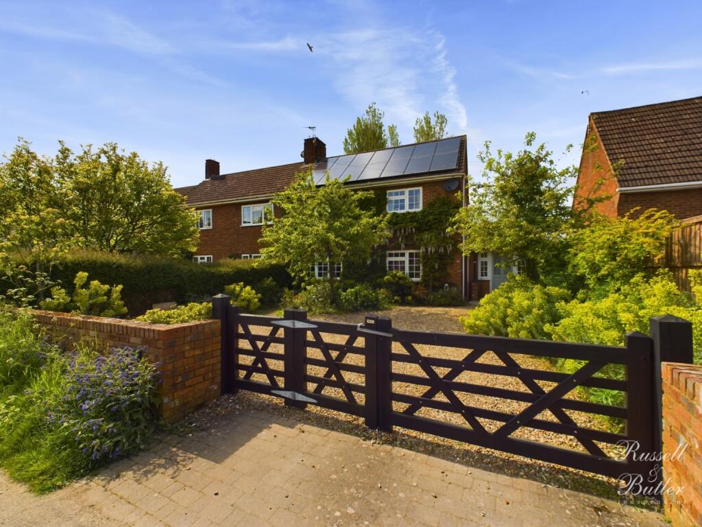 3 bedroom semidetached house for sale in The Elms, Pound Lane, Preston