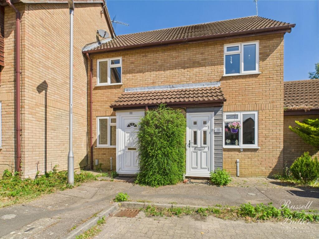 Main image of property: Longlands Court, Winslow, Buckingham, Buckinghamshire, MK18