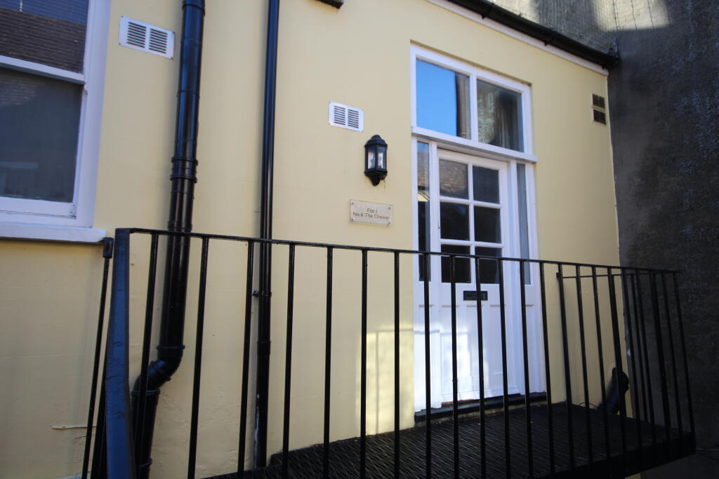 Main image of property: The Chewar, Buckingham