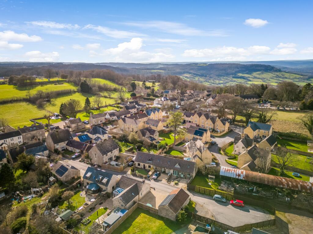 2 bedroom end of terrace house for sale in Birdlip Farm, Birdlip