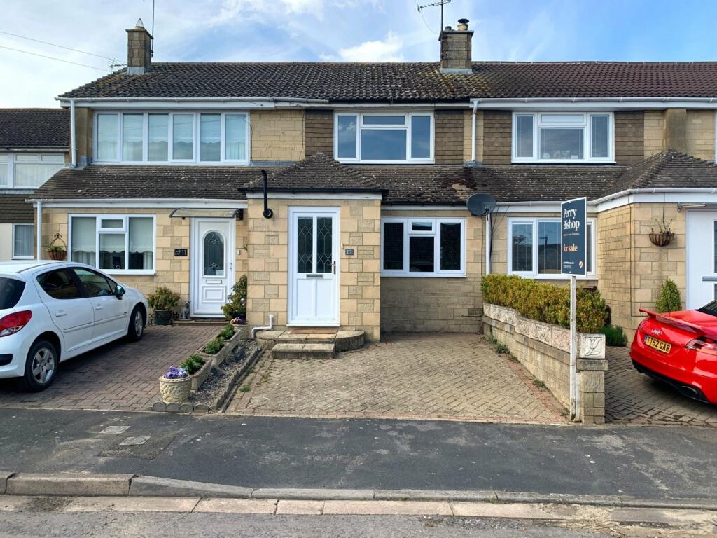 2 bedroom terraced house for sale in Aldsworth Close, Fairford