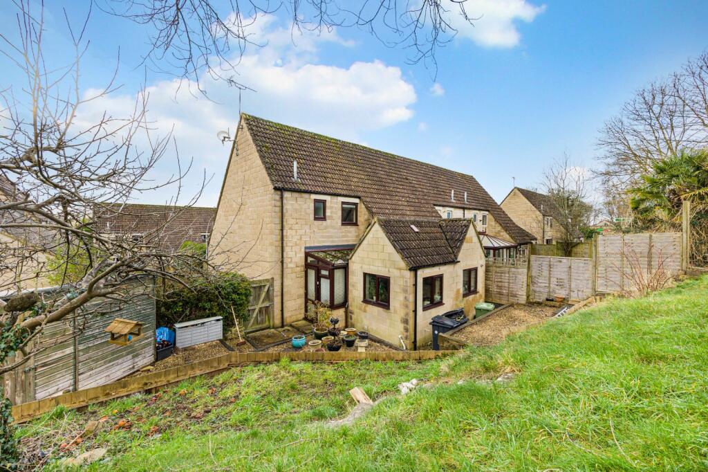 Main image of property: Fosse Close, Cirencester, Gloucestershire, GL7