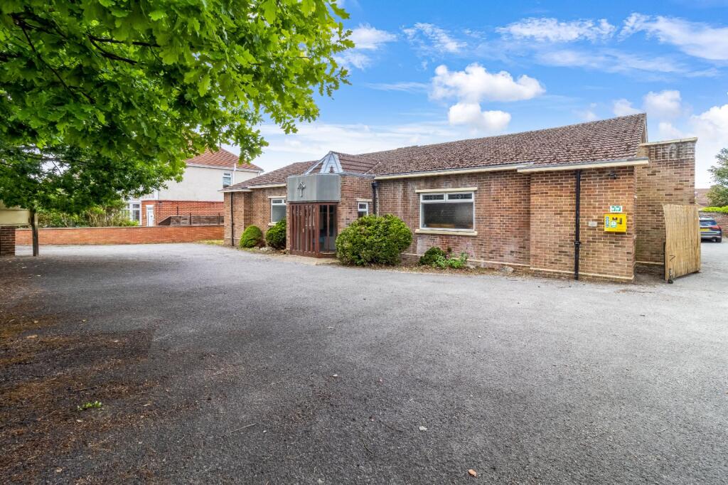 Main image of property: Weyhill Road, Andover, Hampshire, SP10