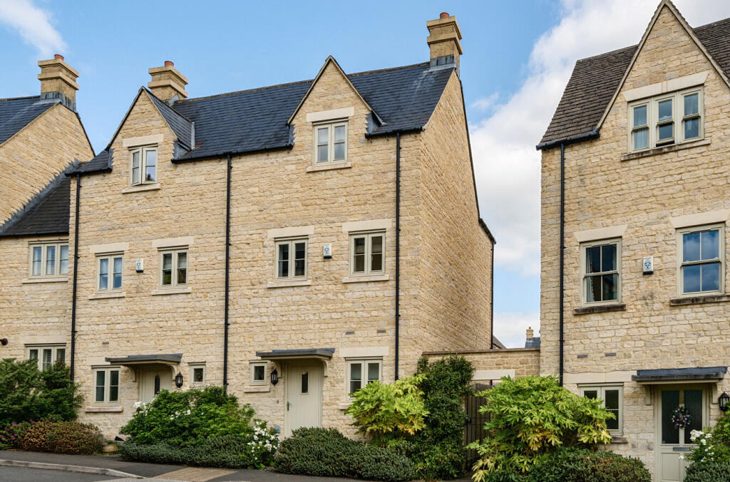 Main image of property: Middle Mead, Cirencester, Gloucestershire, GL7
