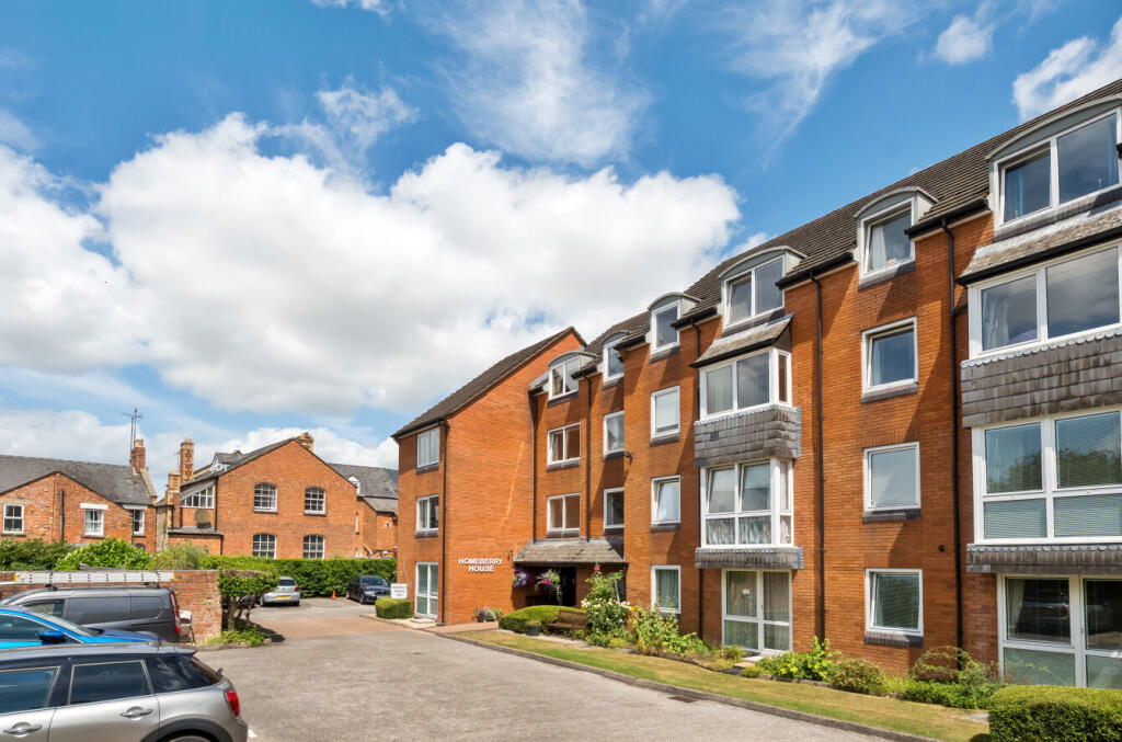 Main image of property: Ashcroft Gardens, Cirencester, Gloucestershire, GL7