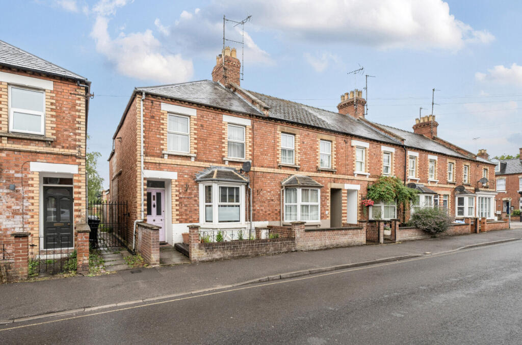 Main image of property: Ashcroft Gardens, Cirencester, Gloucestershire, GL7