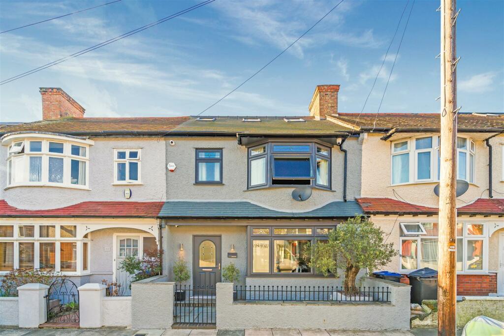 Main image of property: Thirsk Road, Mitcham