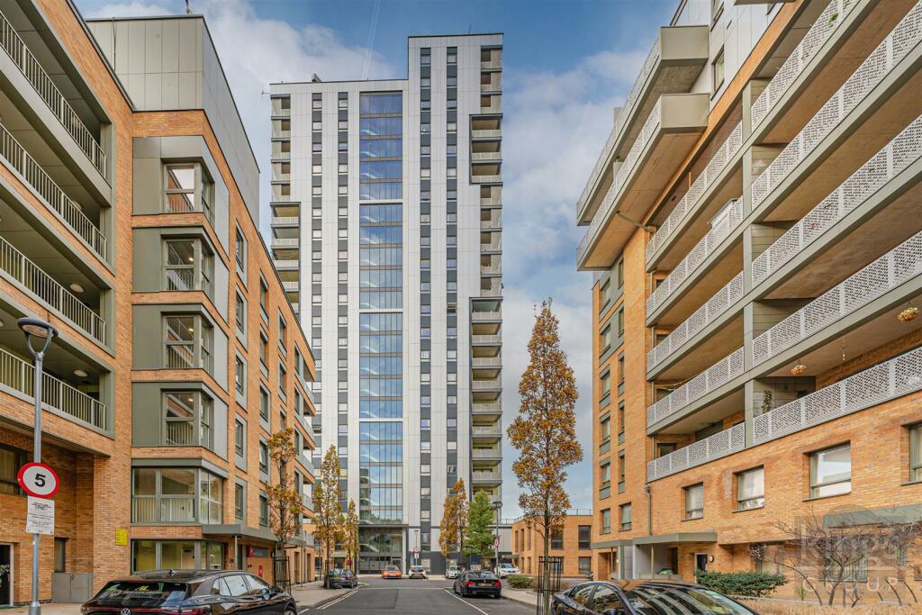 Main image of property: Cannon Road, London