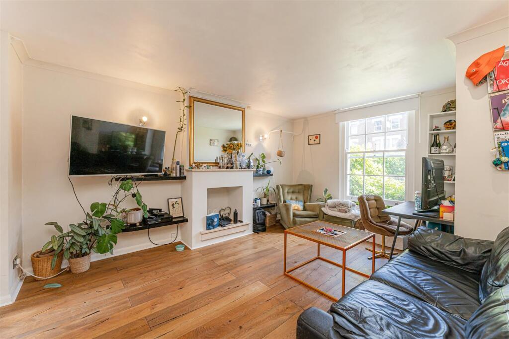 Main image of property: Woodside Gardens, London