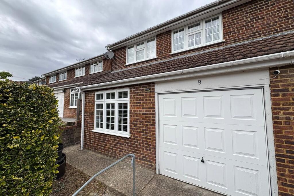 Main image of property: Paul Close, Aldershot, Hampshire, GU11