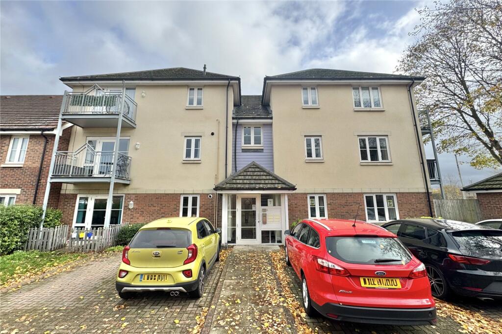 Main image of property: Queen Street, Aldershot, Hampshire, GU12