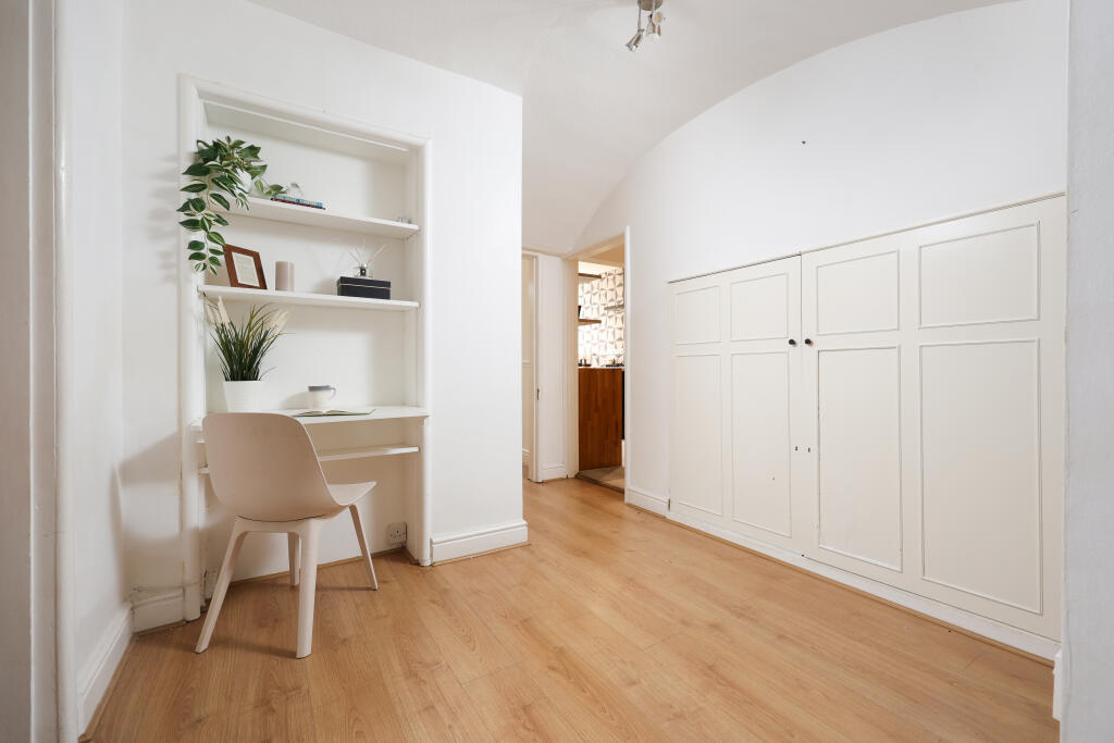 Additional property image - Elmdale Road, Bristol