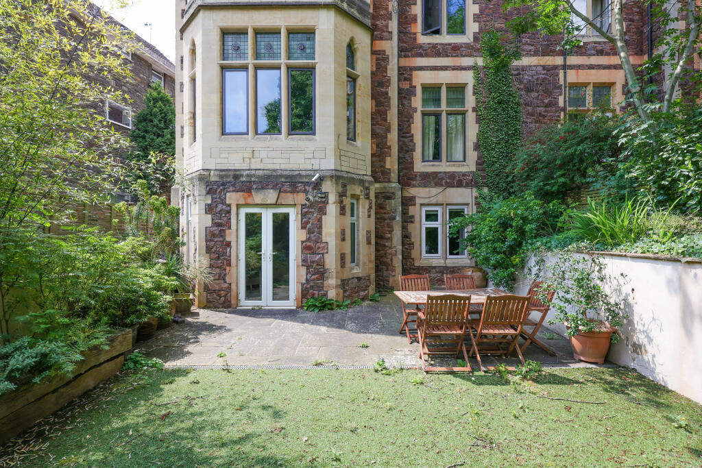Additional property image - Elmdale Road, Bristol