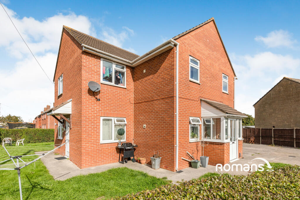 Main image of property: Filton Avenue, Filton, Bristol, BS34