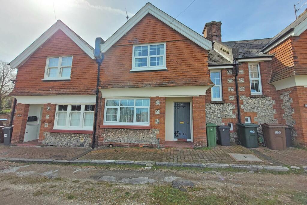 2 bedroom terraced house for sale in The Village, Eastbourne, BN20 7RD, BN20