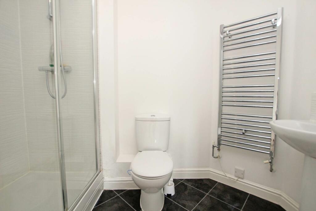 Additional property image - Buckingham Gardens, Polegate, BN26 6FT
