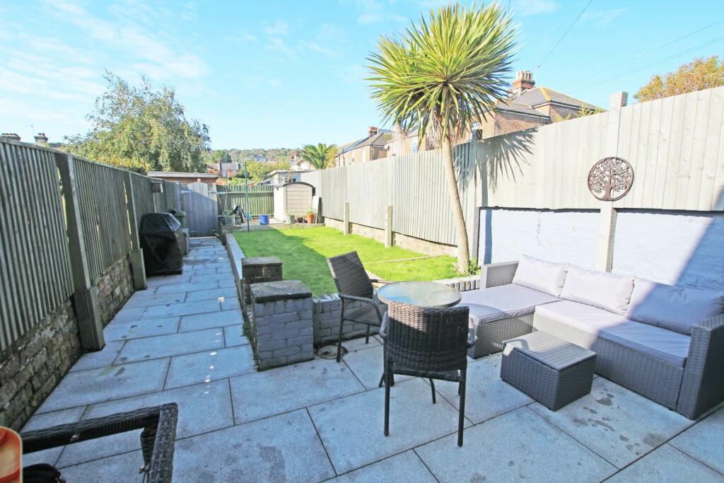 Additional property image - Green Street, Eastbourne, BN21 1QZ