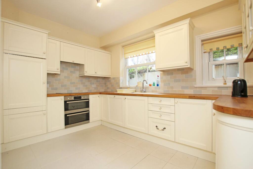 Additional property image - Staveley Road, Eastbourne, BN20 7LH