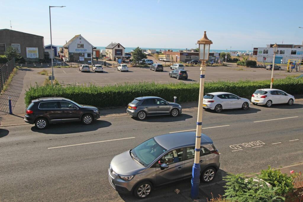 Additional property image - Royal Parade, Eastbourne, BN22 7JY