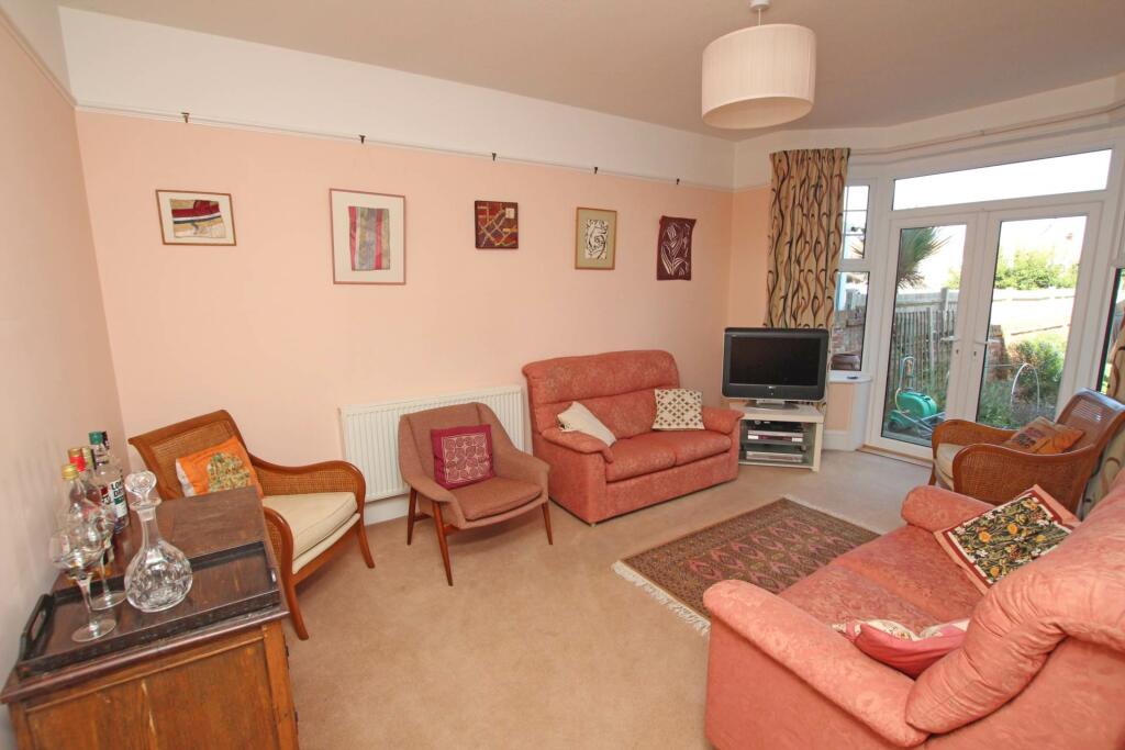 Additional property image - Royal Parade, Eastbourne, BN22 7JY