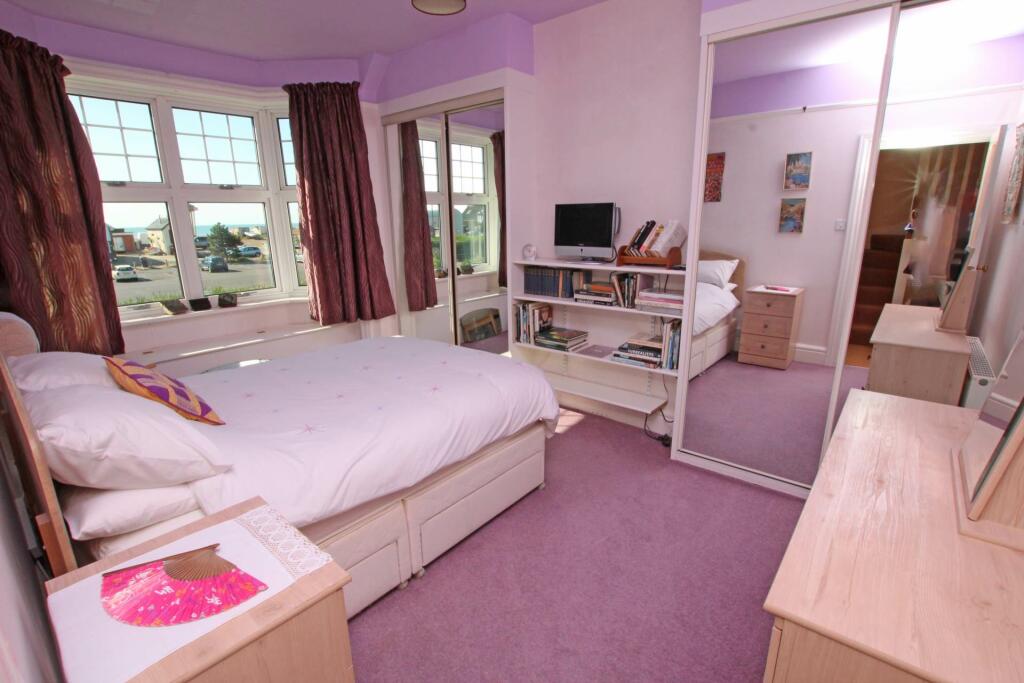 Additional property image - Royal Parade, Eastbourne, BN22 7JY