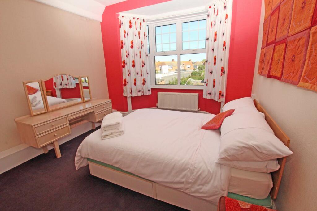 Additional property image - Royal Parade, Eastbourne, BN22 7JY
