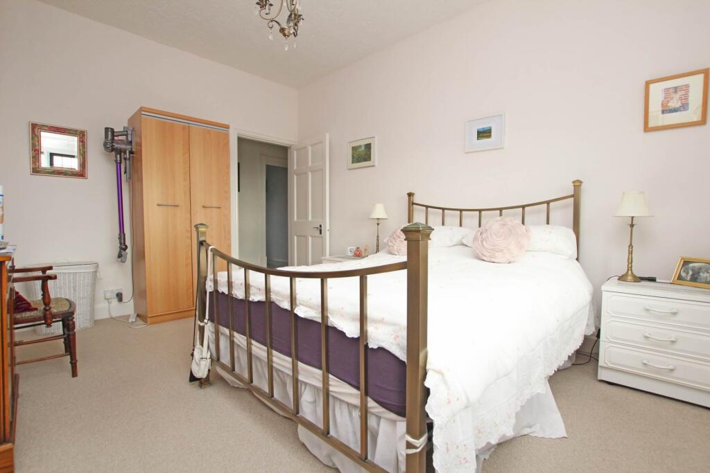 Additional property image - Darley Road, Eastbourne, BN20 7UH