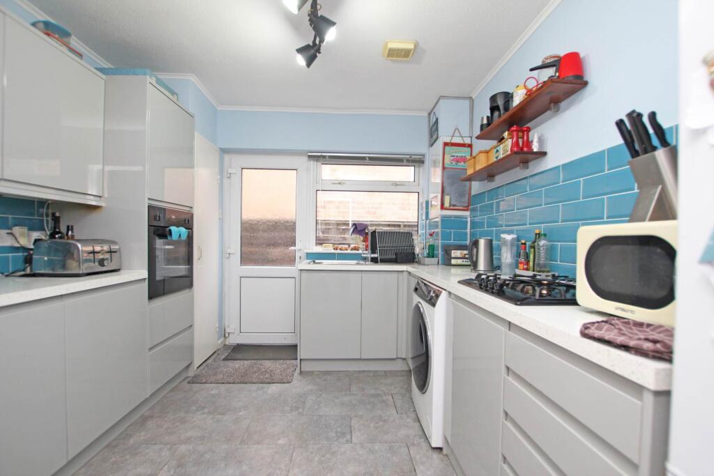 Additional property image - Seven Sisters Road, Eastbourne, BN22 0QJ