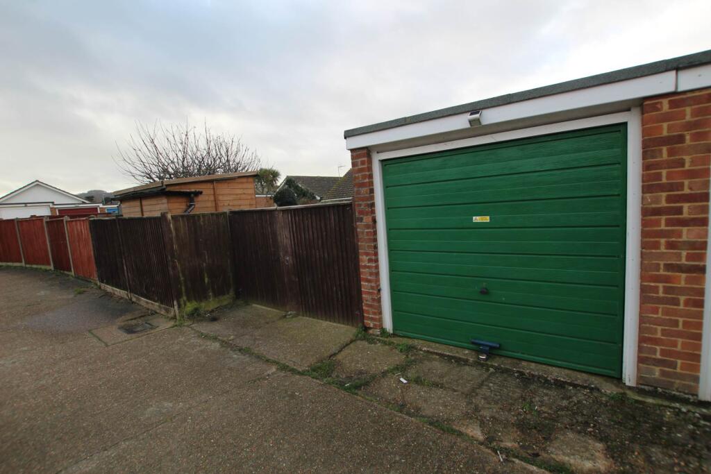 Additional property image - Seven Sisters Road, Eastbourne, BN22 0QJ